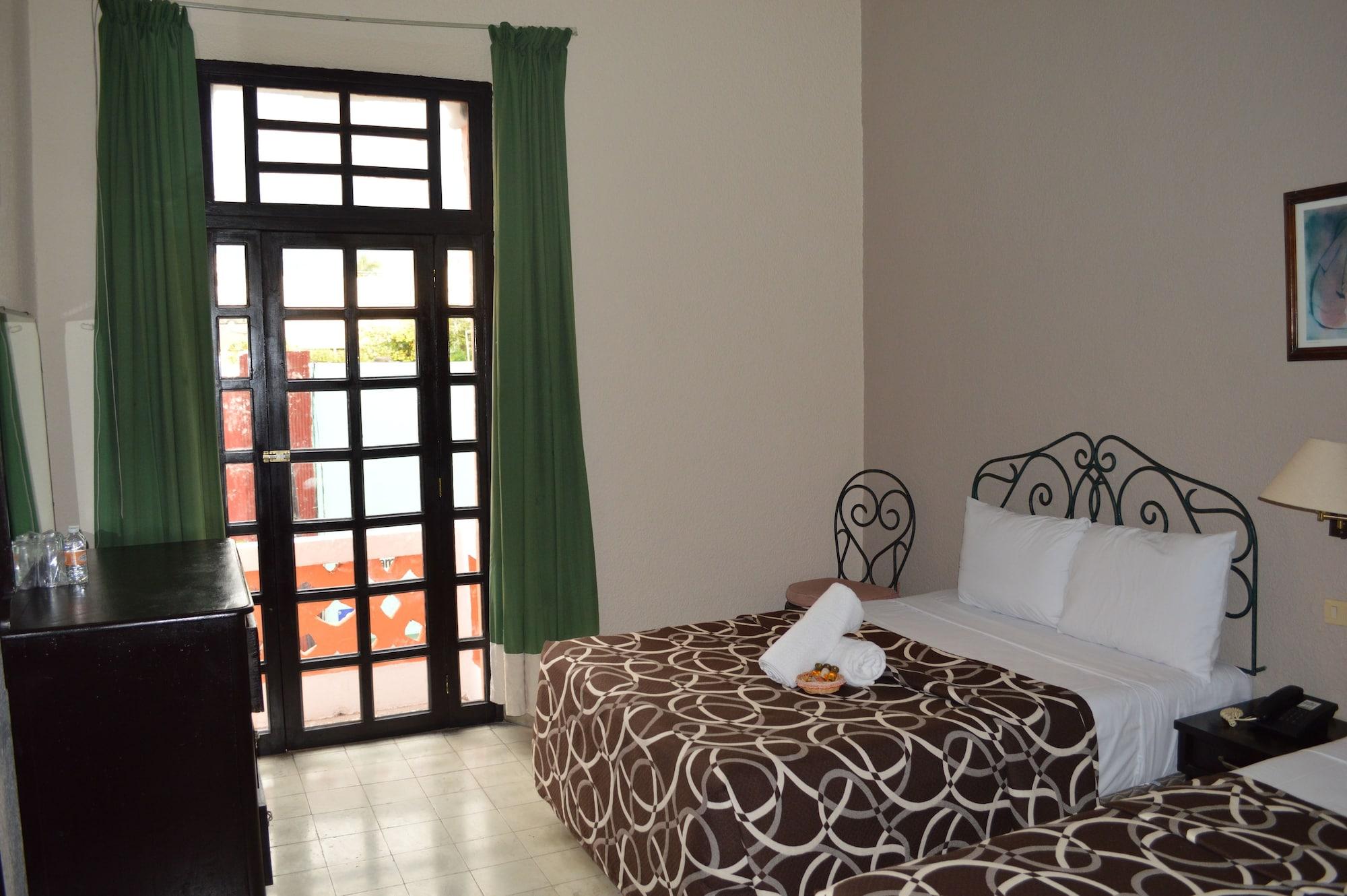 Hotel Colon メリダ エクステリア 写真