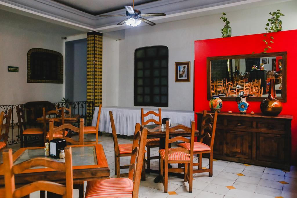 Hotel Colon メリダ エクステリア 写真