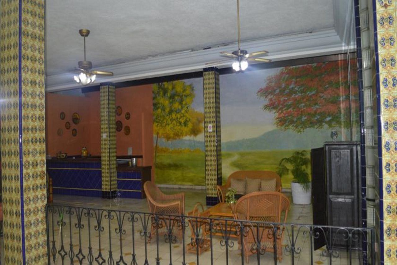 Hotel Colon メリダ エクステリア 写真