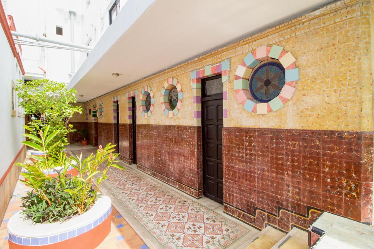 Hotel Colon メリダ エクステリア 写真
